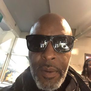 Meet your Posher, Ishaq